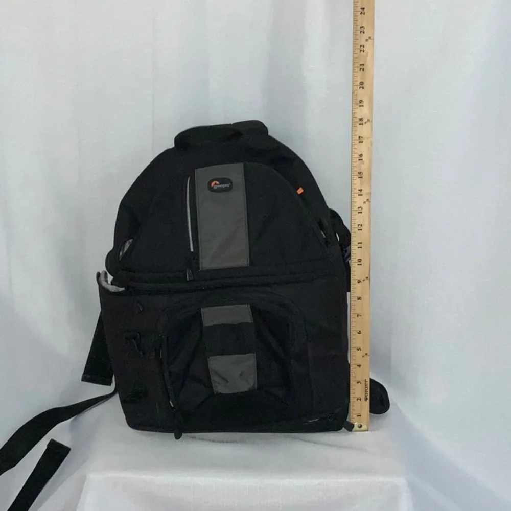 819 Lowepro Slingshot Sling Style Camera Backpack